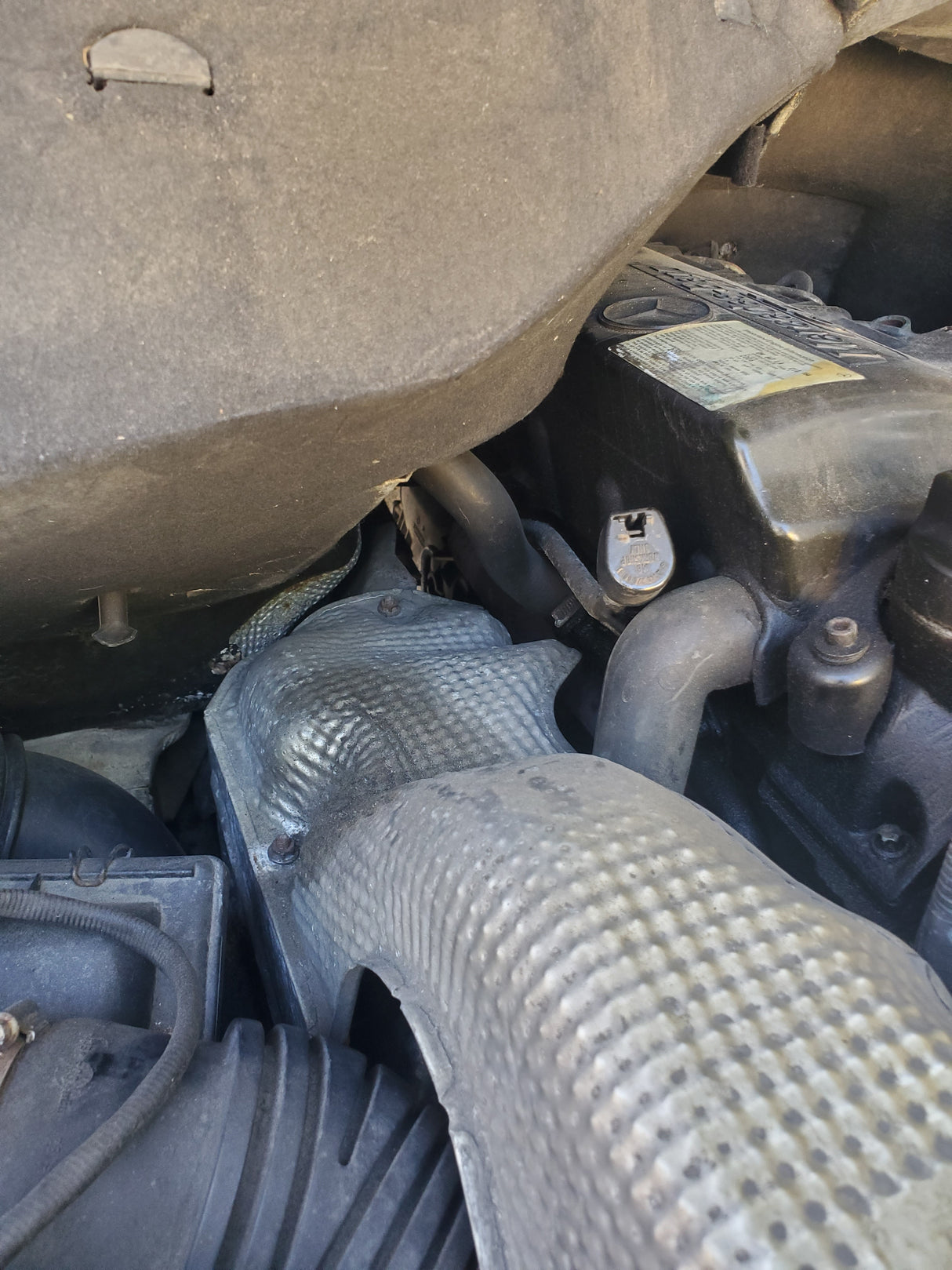 T1N Hose, Heater, Engine to Heater Valve (2001-06 Vans)