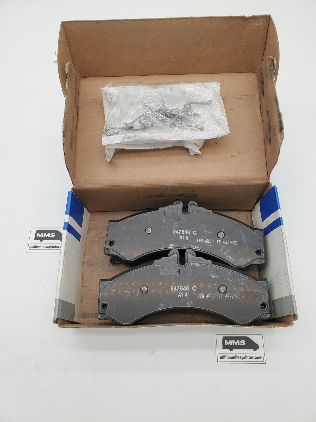 T1N Front Brake Pads Set (2001-06 "2500" & "3500" Vans)